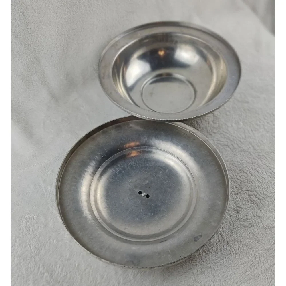 Vintage Serving Dish Aluminum Bowl w/lid Silverlook Hand Wrought Rose PressedTin